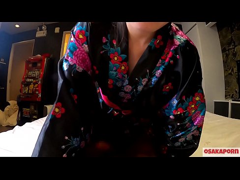 ❤️ Ung cosplay tjej älskar sex till orgasm med en spruta i en hästskötare och en avsugning. Asiatisk tjej med hårig fitta och vackra bröst i traditionell japansk dräkt i amatörvideo som visar onani med knullleksaker. Sakura 3 OSAKAPORN. ☑ Sexvideo at us sv.onlyhdporn.ru ❤