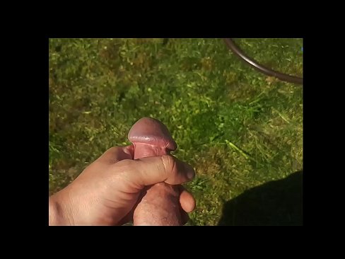 ❤️ Heta heta tjejen får sin rosa fitta knullad och kommer med en spruta i en sommarträdgård ☑ Sexvideo at us sv.onlyhdporn.ru ❤